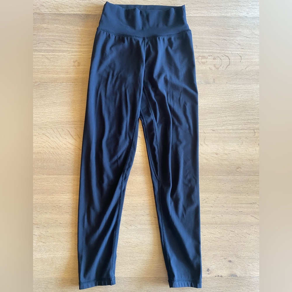 P’tula leggings. Size small. Color black.